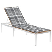 Grey Check Pattern
