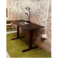 140 x 70cm Electric Standing Desk Height Adjustable Motorised Electric Sit Stand in Black