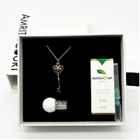 Gift Box - Key Rose Gold Aroma Necklace + Purify Oil Blend