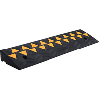 VEVOR Rubber Curb Ramp 9.4 cm Rise Height Sidewalk Curb Ramp, 25 cm Width 100 cm Length Driveway Ramp for Curb, 15T Heavy Duty Rubber Ramp for Forklif