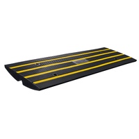 VEVOR Curb Ramp, 6.5 cm Rise Rubber Driveway Ramps, Heavy Duty 15 tons Weight Capacity Threshold Ramp, Curbside Bridge Ramps for Loading Dock Garage S
