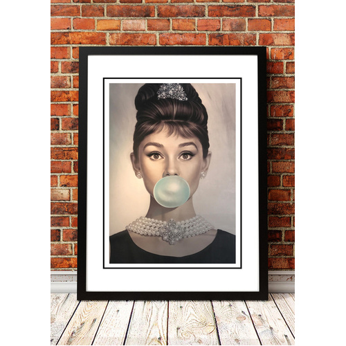 Audrey Hepburn ‘Bubblegum’ Pop Art Poster - Framed A3